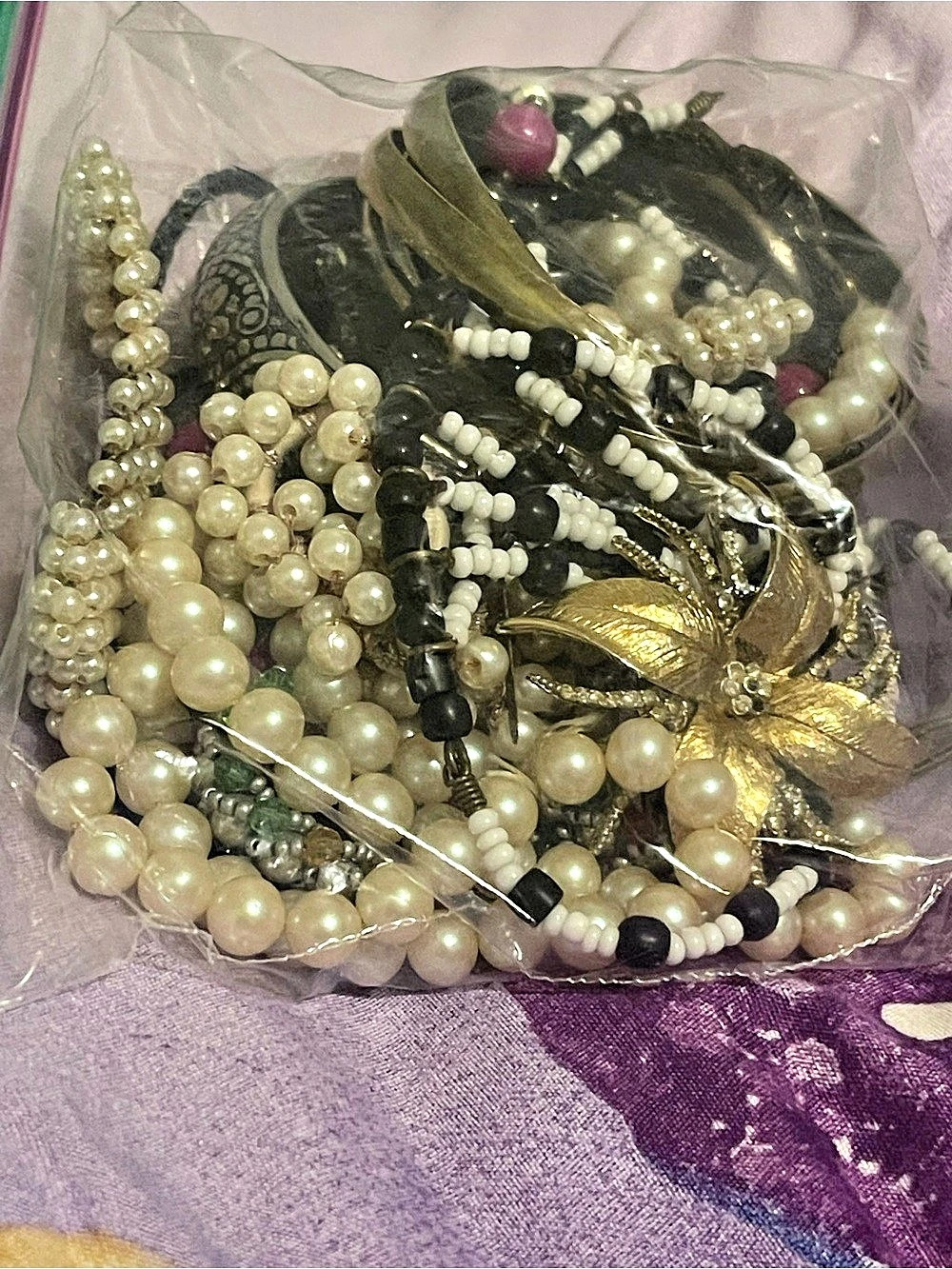 Assorted Pearl-Tone Jewelry Lot